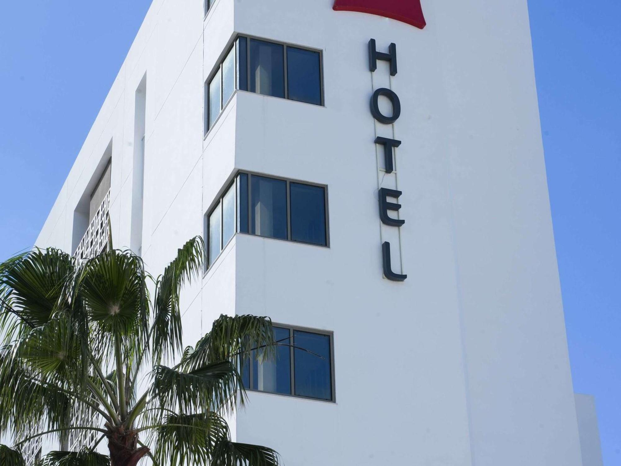 Ibis Sfax Hotel Exterior foto